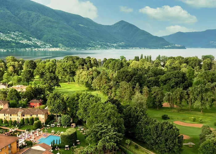 מלון Giardino 5*